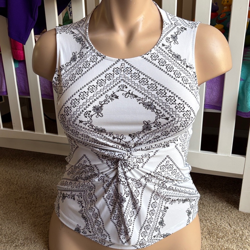 DKNY White Tank Top with Black Geometric Floral Print and Front Twist